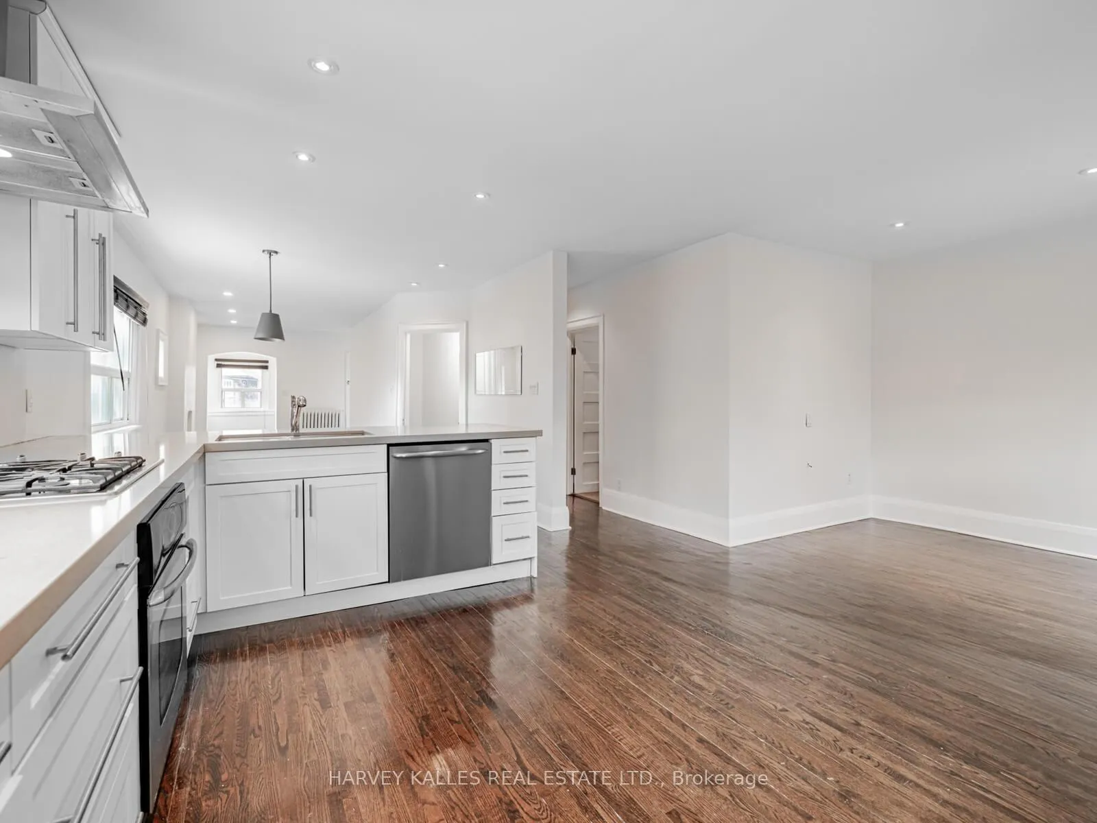 Photo 17 of Unit Upper Unit, 29 Snowdon Avenue, Toronto, Lawrence Park North — HOMEH