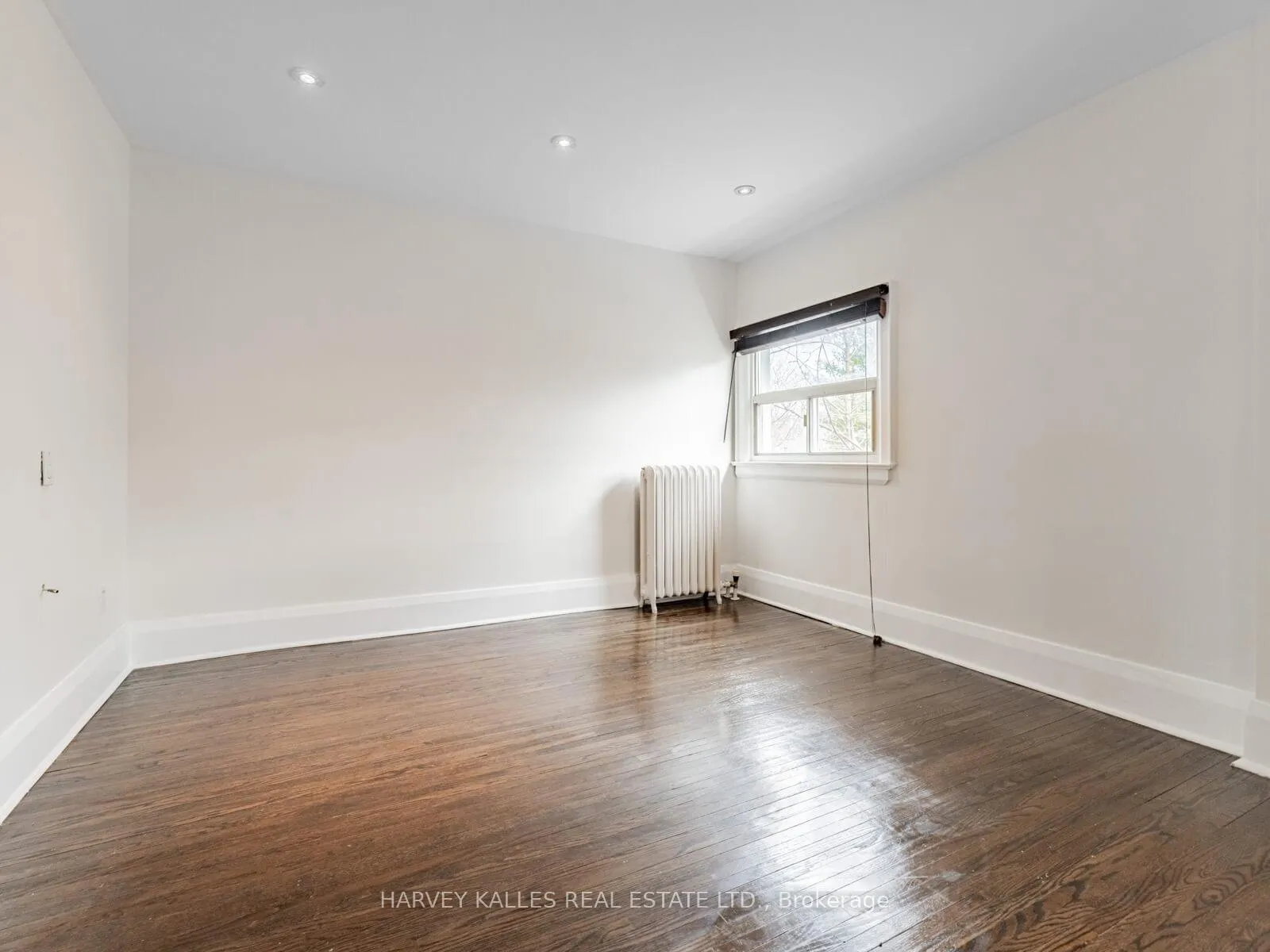 Photo 18 of Unit Upper Unit, 29 Snowdon Avenue, Toronto, Lawrence Park North — HOMEH