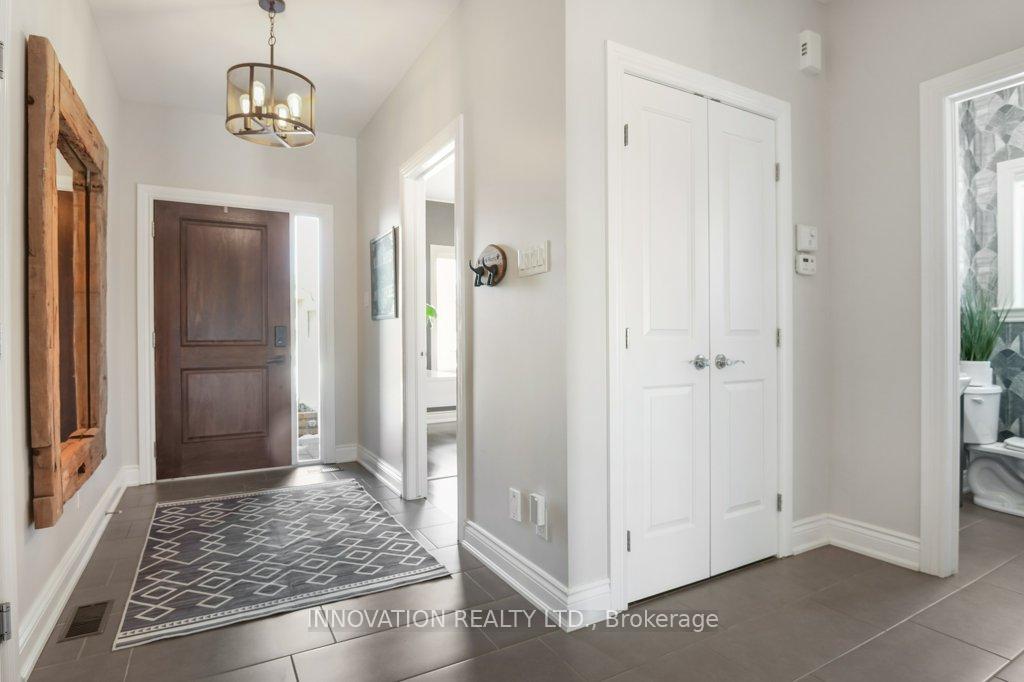 Photo 6 of 625 Meadowridge Circle, Ottawa, Carp — HOMEH