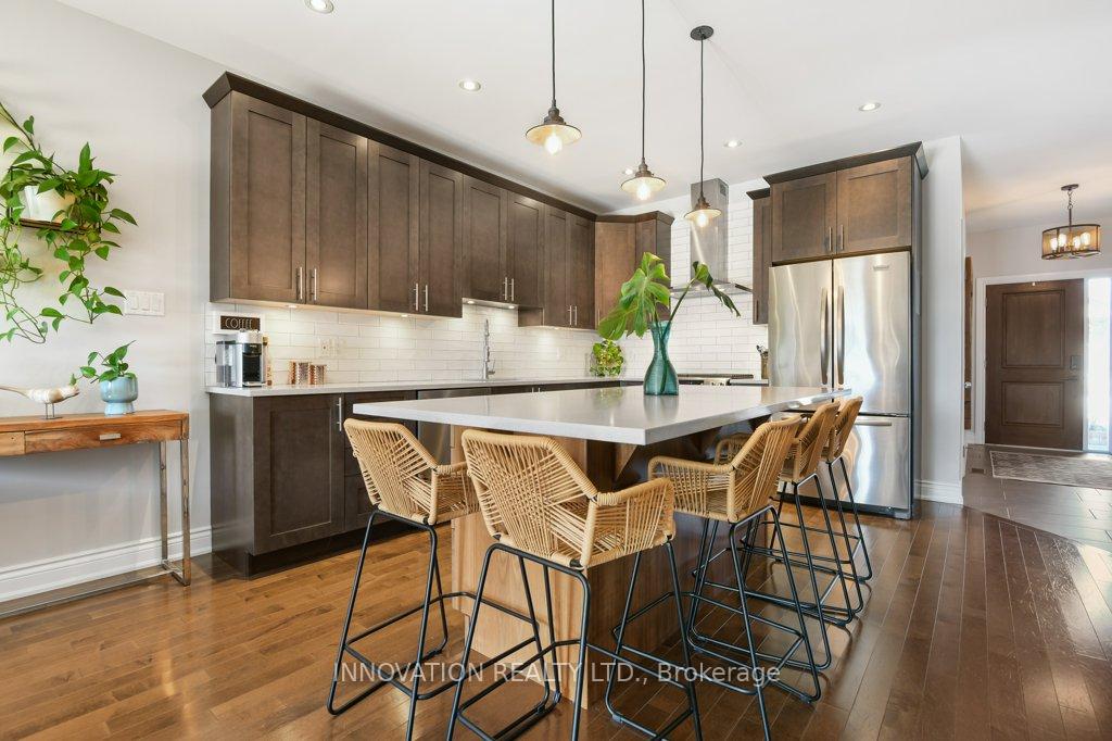 Photo 11 of 625 Meadowridge Circle, Ottawa, Carp — HOMEH