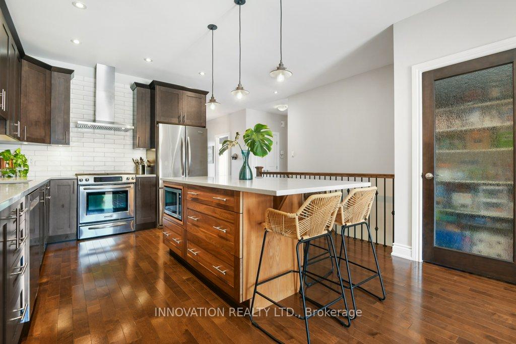 Photo 12 of 625 Meadowridge Circle, Ottawa, Carp — HOMEH
