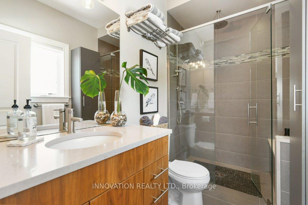 Photo 17 of 625 Meadowridge Circle, Ottawa, Carp — HOMEH