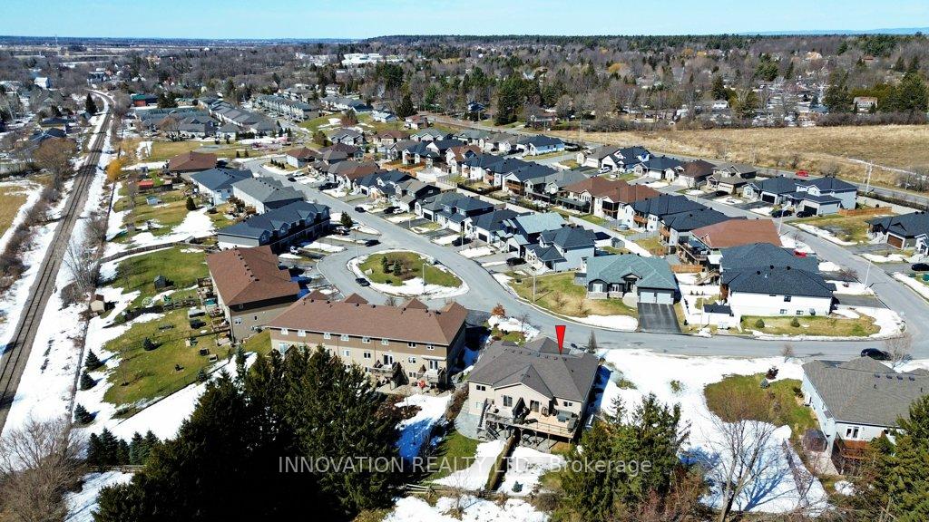 Photo 43 of 625 Meadowridge Circle, Ottawa, Carp — HOMEH