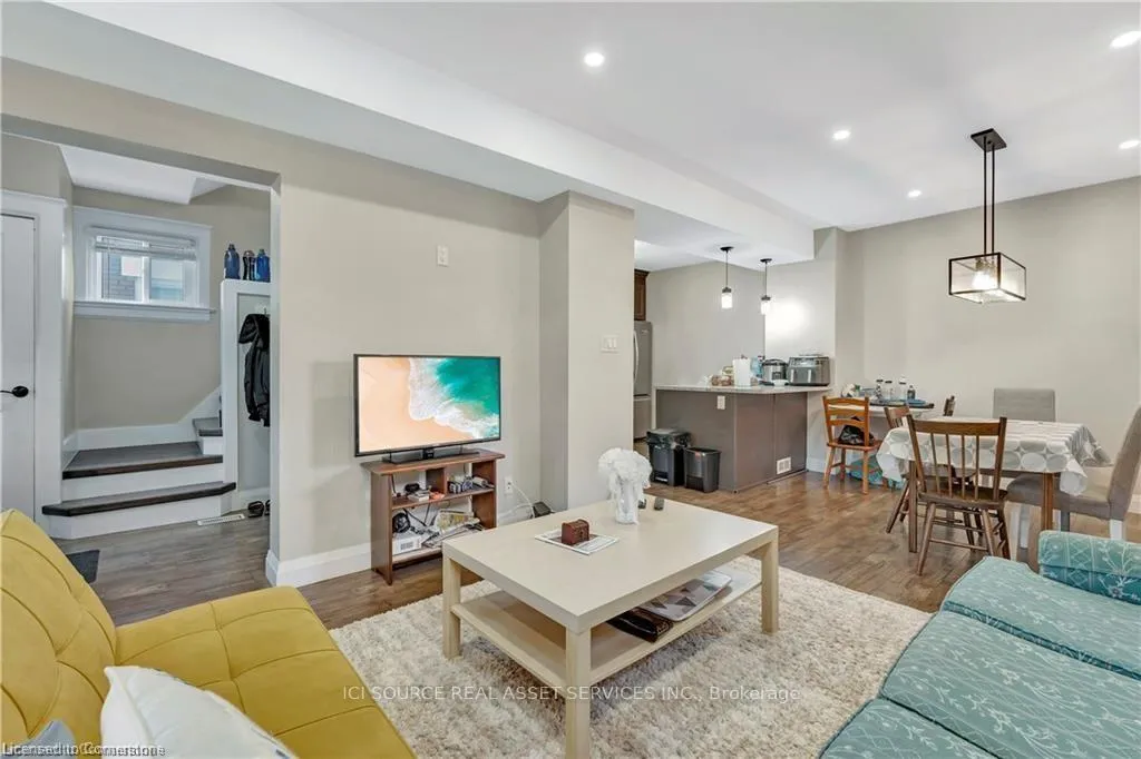 Photo 3 of Unit Unit 1, 25 Major Street, Kitchener — HOMEH