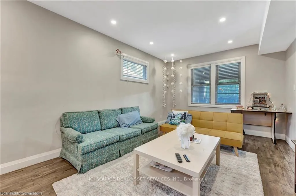 Photo 4 of Unit Unit 1, 25 Major Street, Kitchener — HOMEH