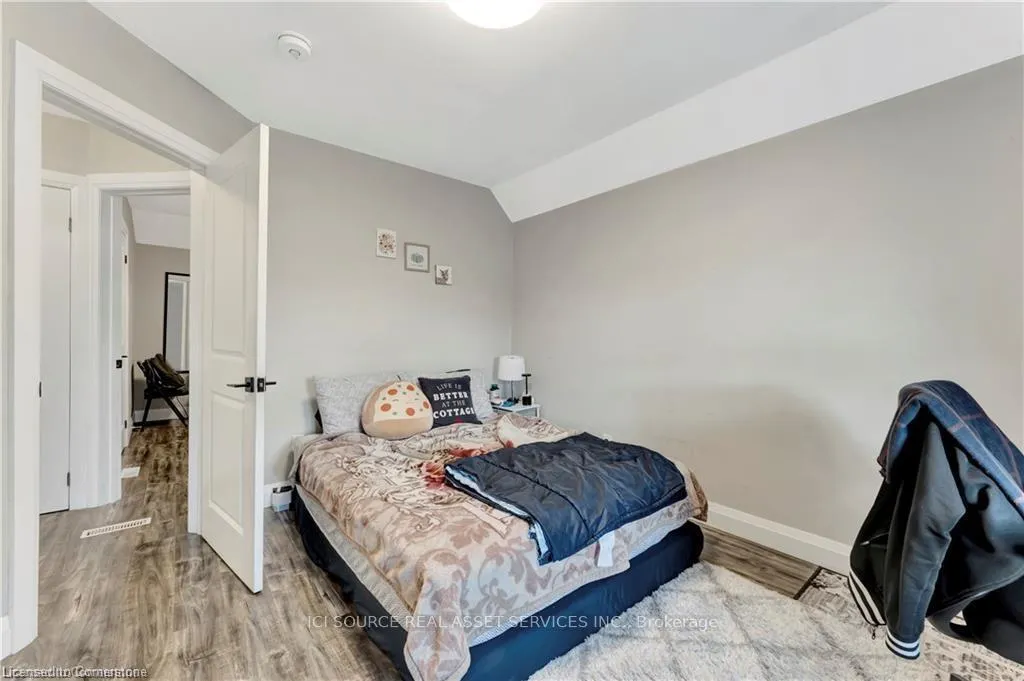 Photo 10 of Unit Unit 1, 25 Major Street, Kitchener — HOMEH