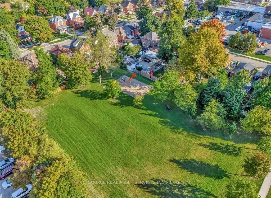 Photo 15 of Unit Unit 1, 25 Major Street, Kitchener — HOMEH