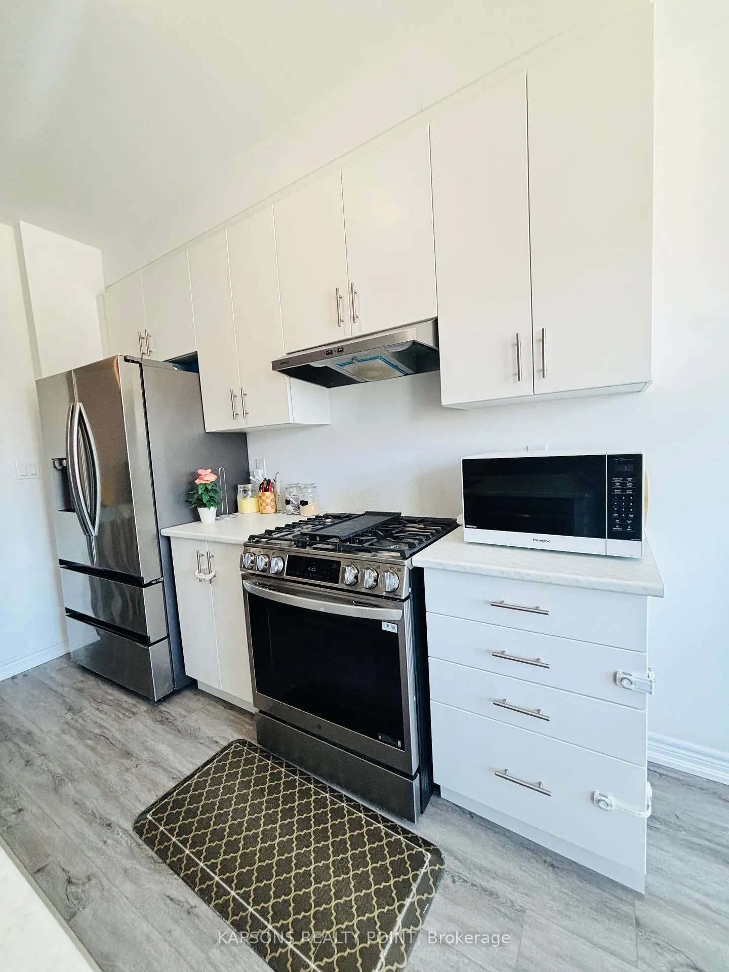 Photo 14 of 2029 Cameron Lott Crescent, Oshawa, Kedron — HOMEH