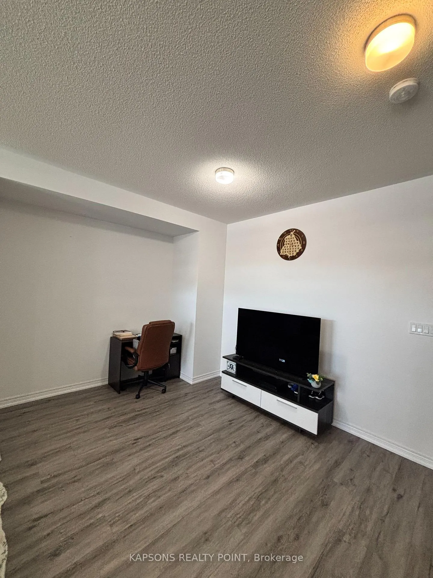 Photo 16 of 2029 Cameron Lott Crescent, Oshawa, Kedron — HOMEH