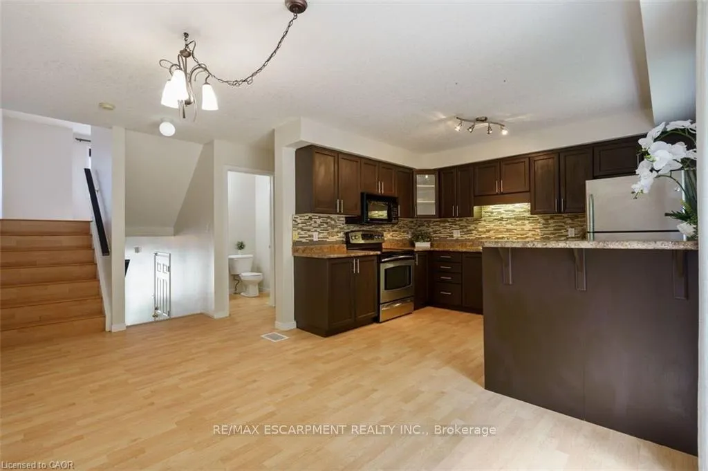 Photo 13 of Unit P87, 175 David Bergey Drive, Kitchener — HOMEH