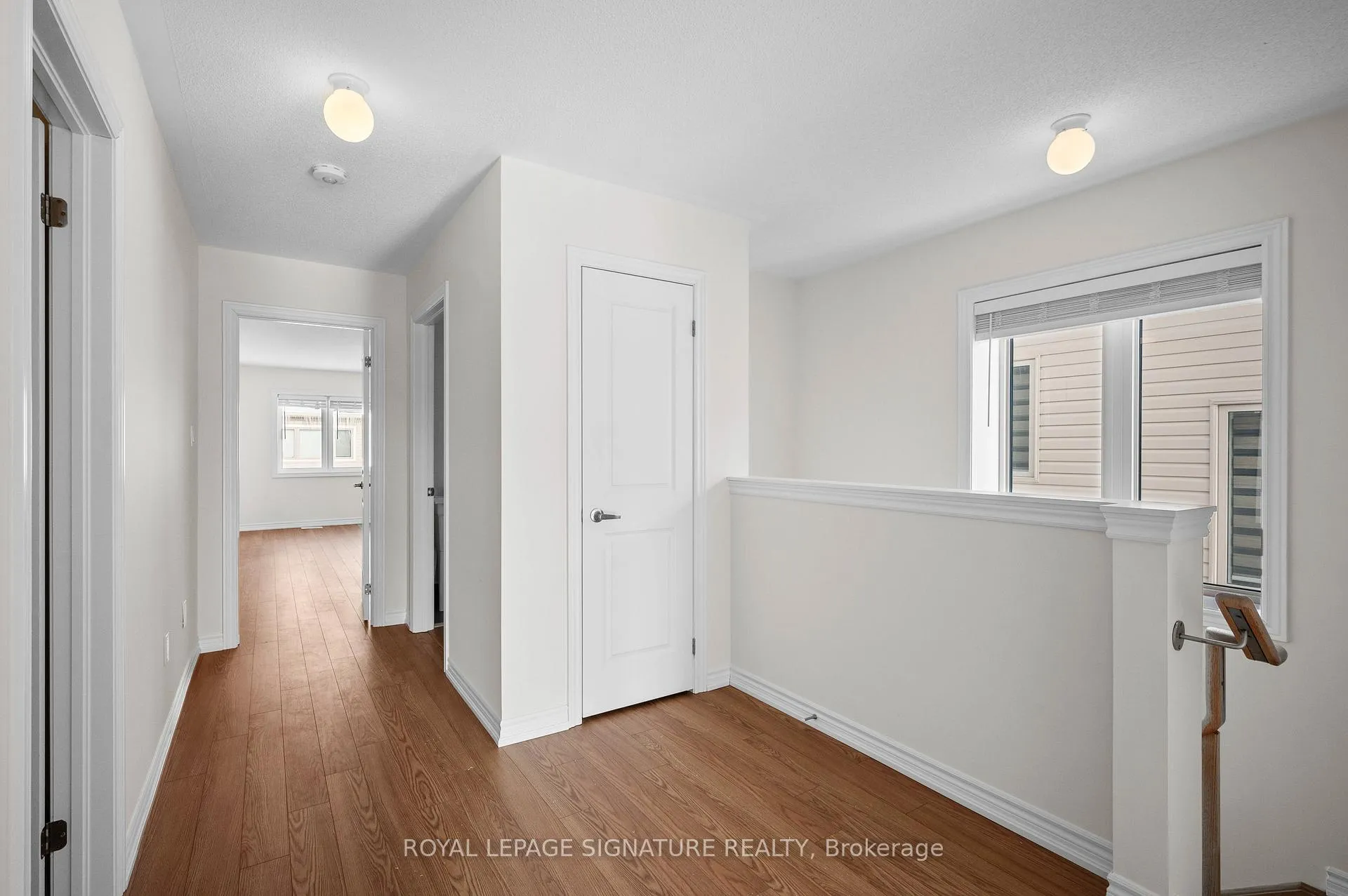 Photo 20 of 16 Hylton Drive, Barrie, Rural Barrie Southeast — HOMEH