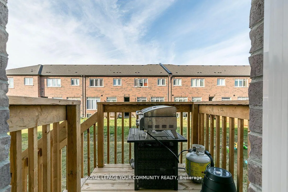 Photo 26 of 2203 Grainger Loop, Innisfil, Alcona — HOMEH