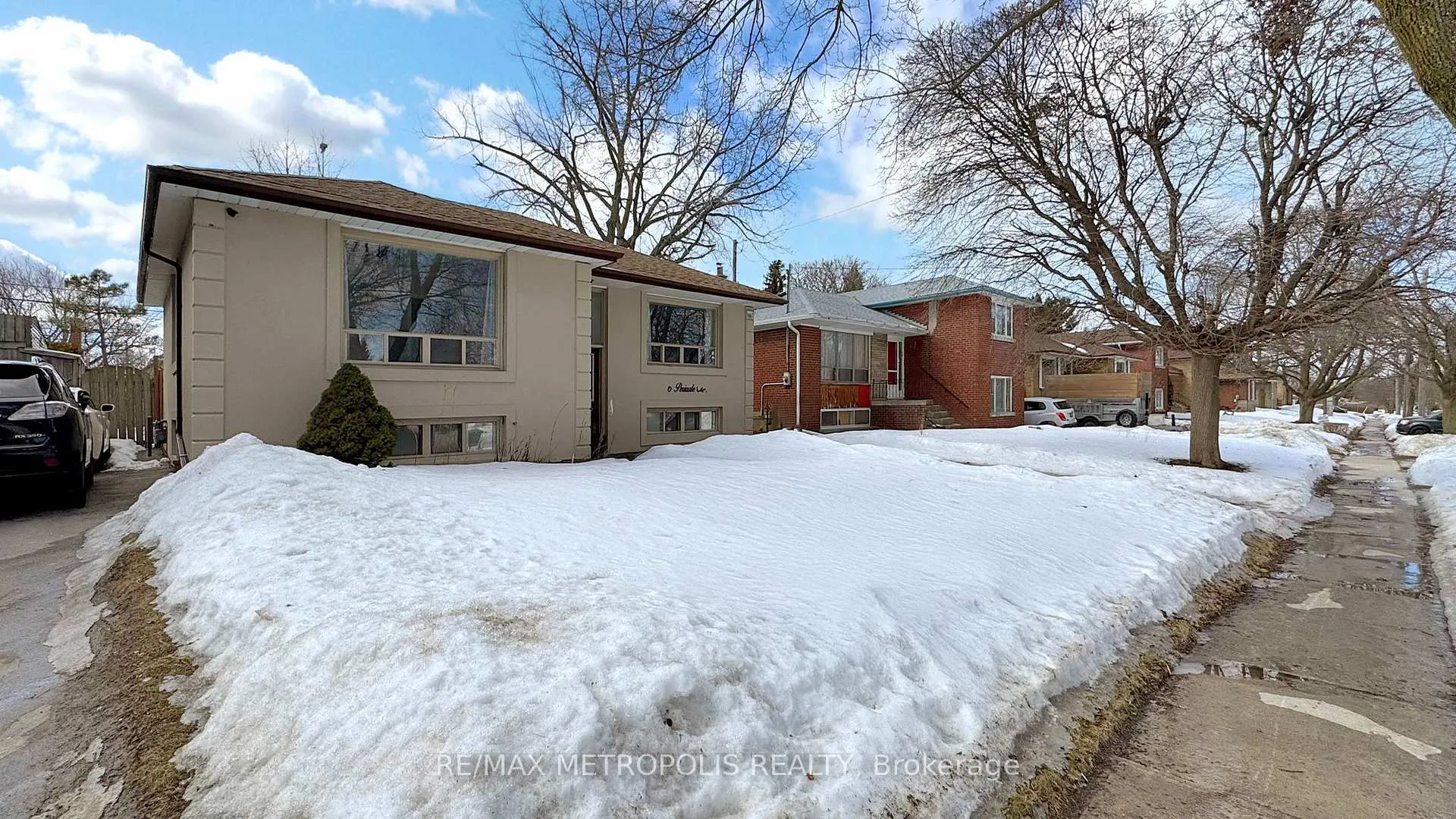Front of 16 Perivale Crescent
