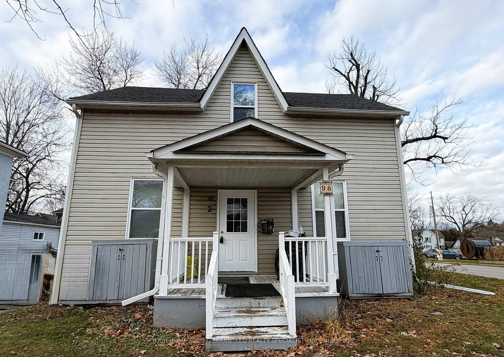 Photo 1 of Unit 2, 98 Wellington Street E, Aurora, Aurora Village — HOMEH