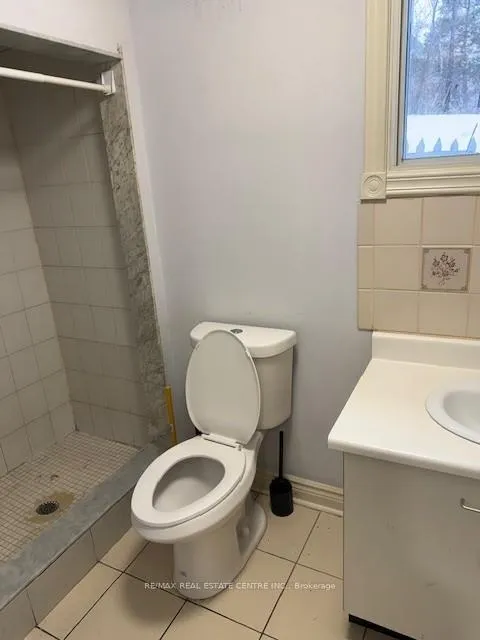 Photo 10 of Unit Basement, 16459 Airport Road E, Caledon, Rural Caledon — HOMEH