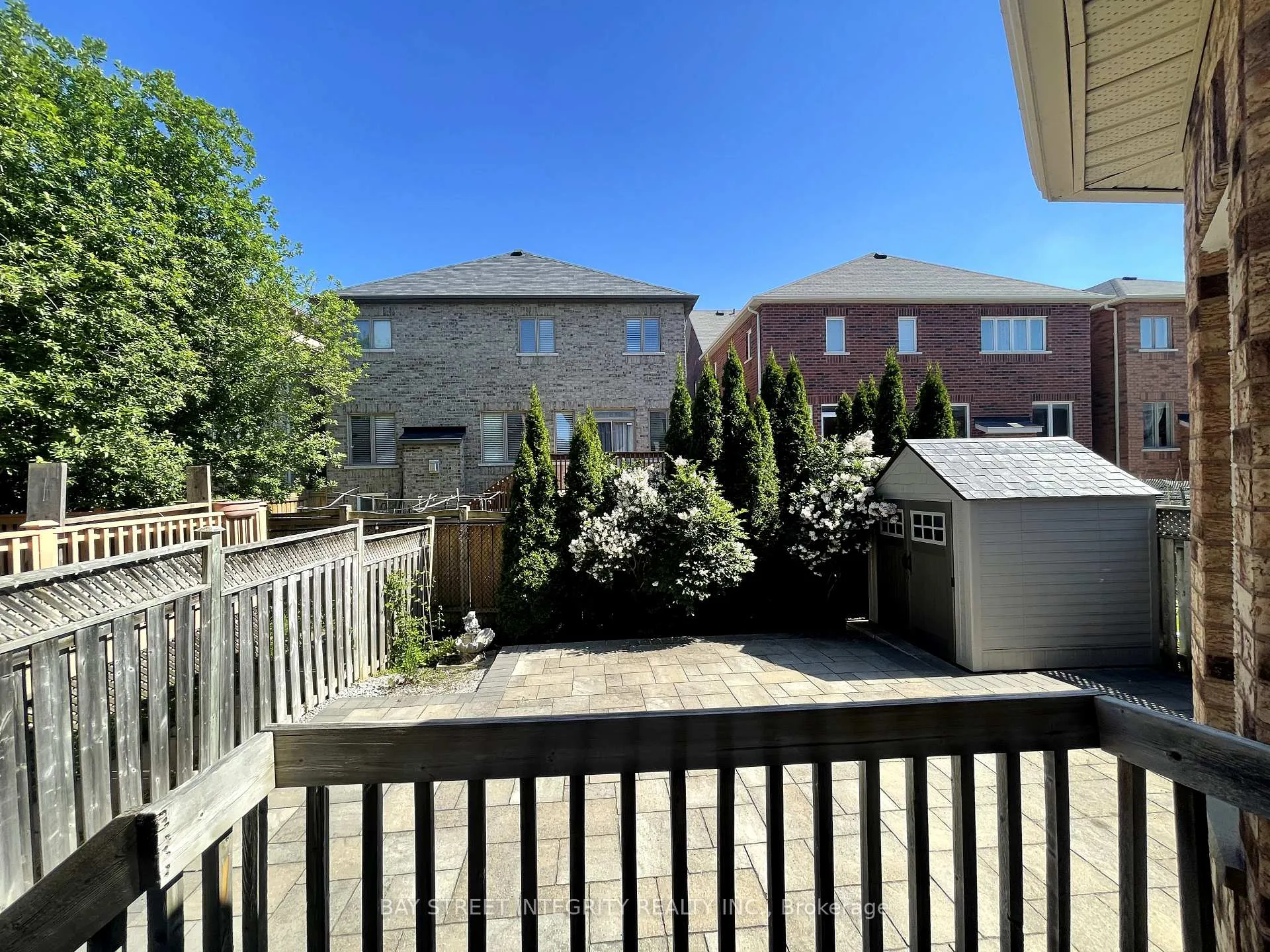 Photo 9 of 111 Madison Heights Boulevard, Markham, Berczy — HOMEH