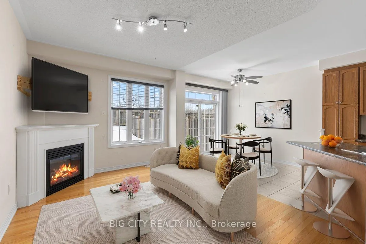 Photo 6 of 56 Haskett Drive, Markham, Cedar Grove — HOMEH