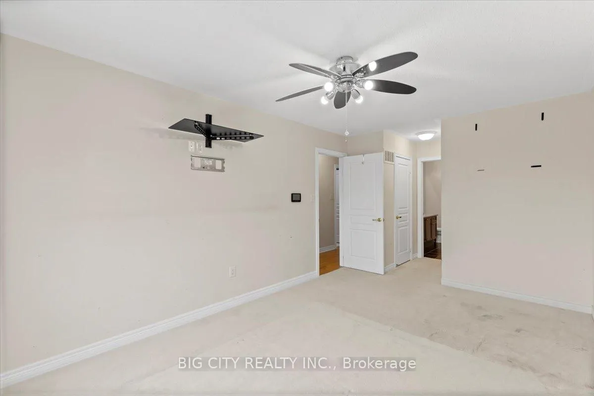 Photo 20 of 56 Haskett Drive, Markham, Cedar Grove — HOMEH