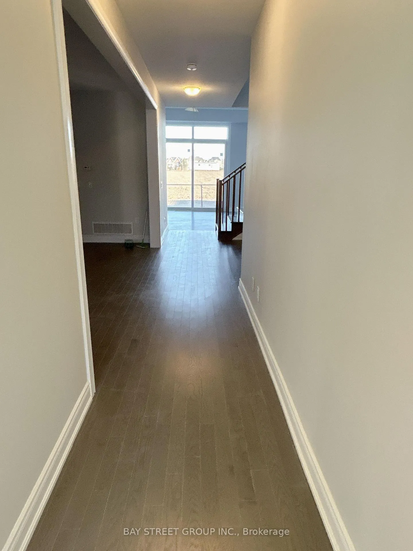 Photo 7 of 24 Nanhai Avenue N, Markham, Angus Glen — HOMEH
