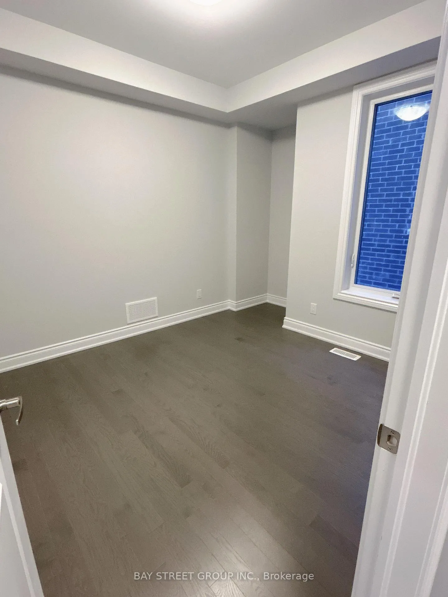 Photo 15 of 24 Nanhai Avenue N, Markham, Angus Glen — HOMEH