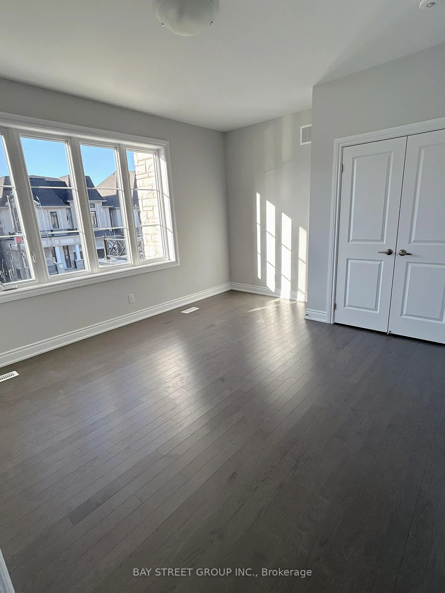 Photo 27 of 24 Nanhai Avenue N, Markham, Angus Glen — HOMEH