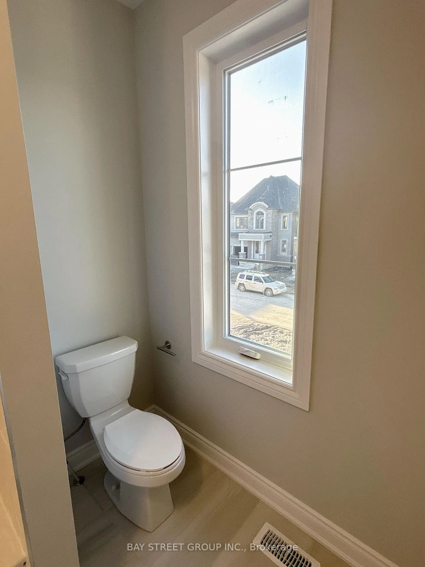 Photo 28 of 24 Nanhai Avenue N, Markham, Angus Glen — HOMEH