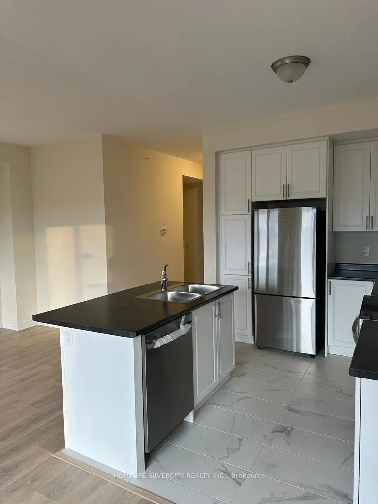 Photo 3 of 125 Sapphire Way, Thorold, Rolling Meadows — HOMEH
