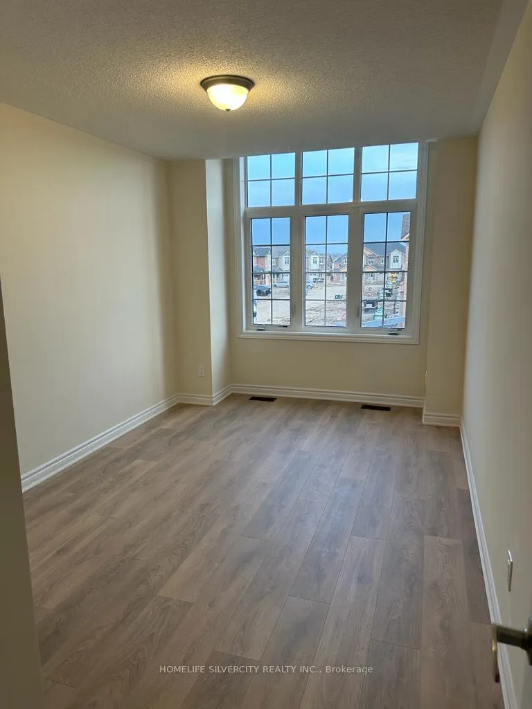 Photo 9 of 125 Sapphire Way, Thorold, Rolling Meadows — HOMEH