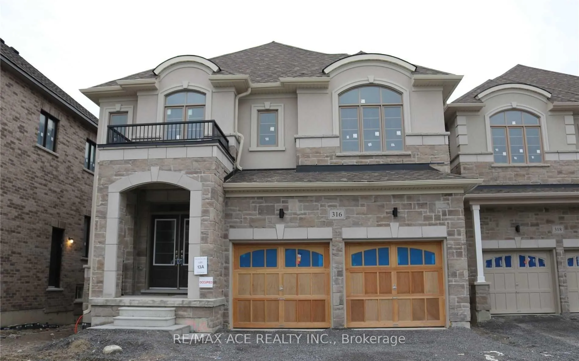 Photo 1 of 316 Fleetwood Drive, Oshawa, Eastdale — HOMEH
