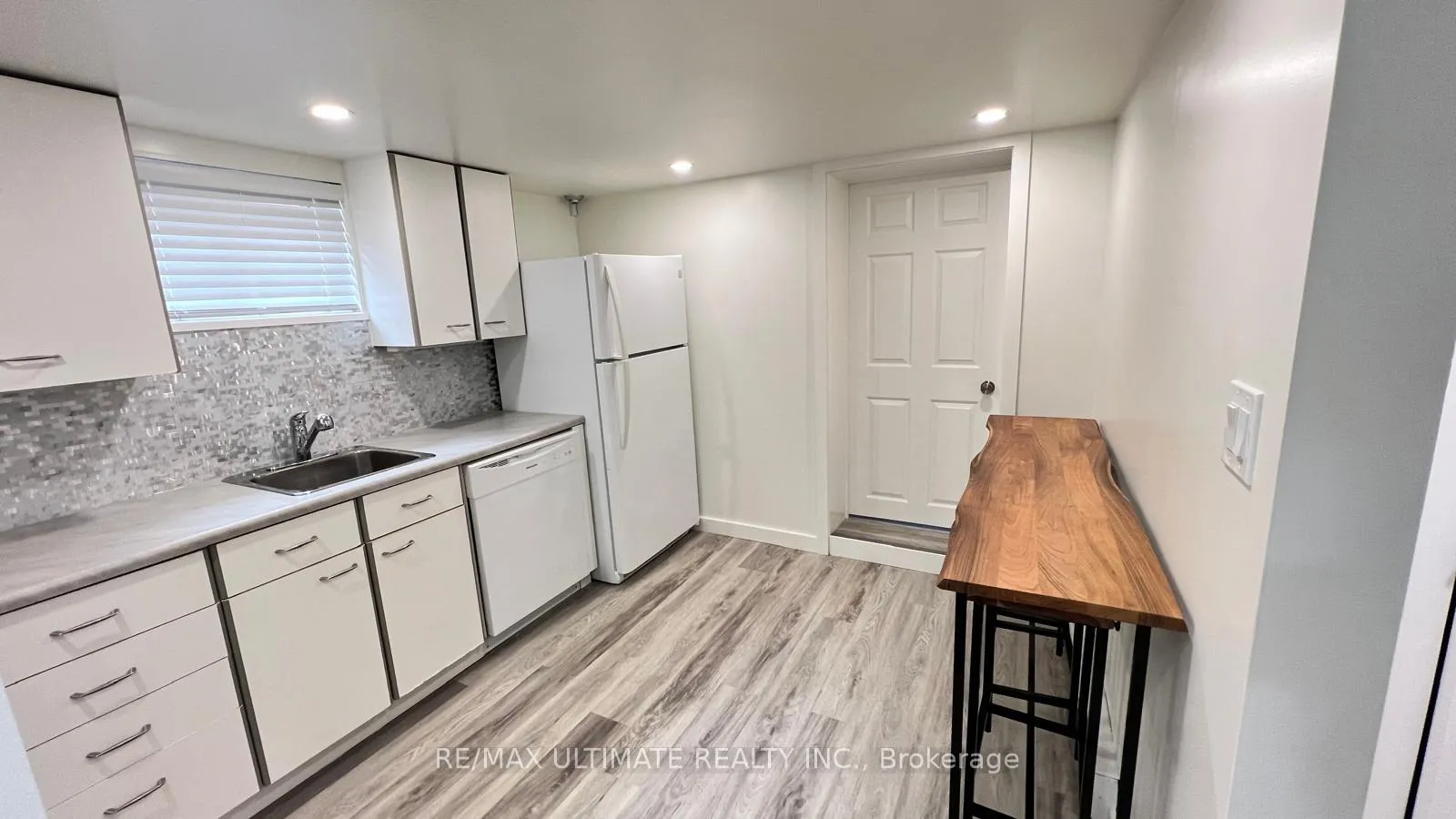 Photo 7 of 30 Ferris Road, Toronto, O'Connor-Parkview — HOMEH