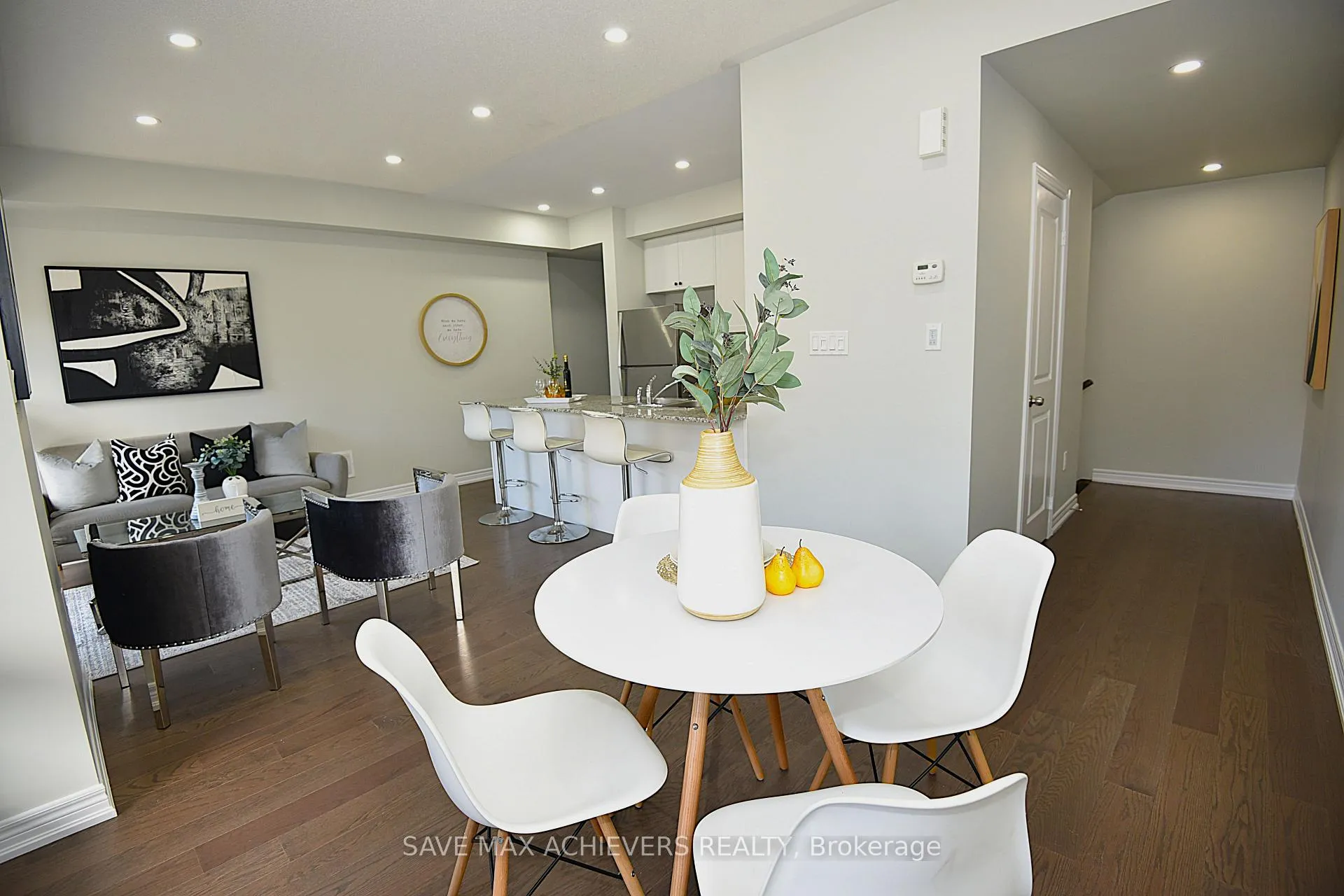 Photo 7 of 440 Salem Road S, Ajax, South East — HOMEH