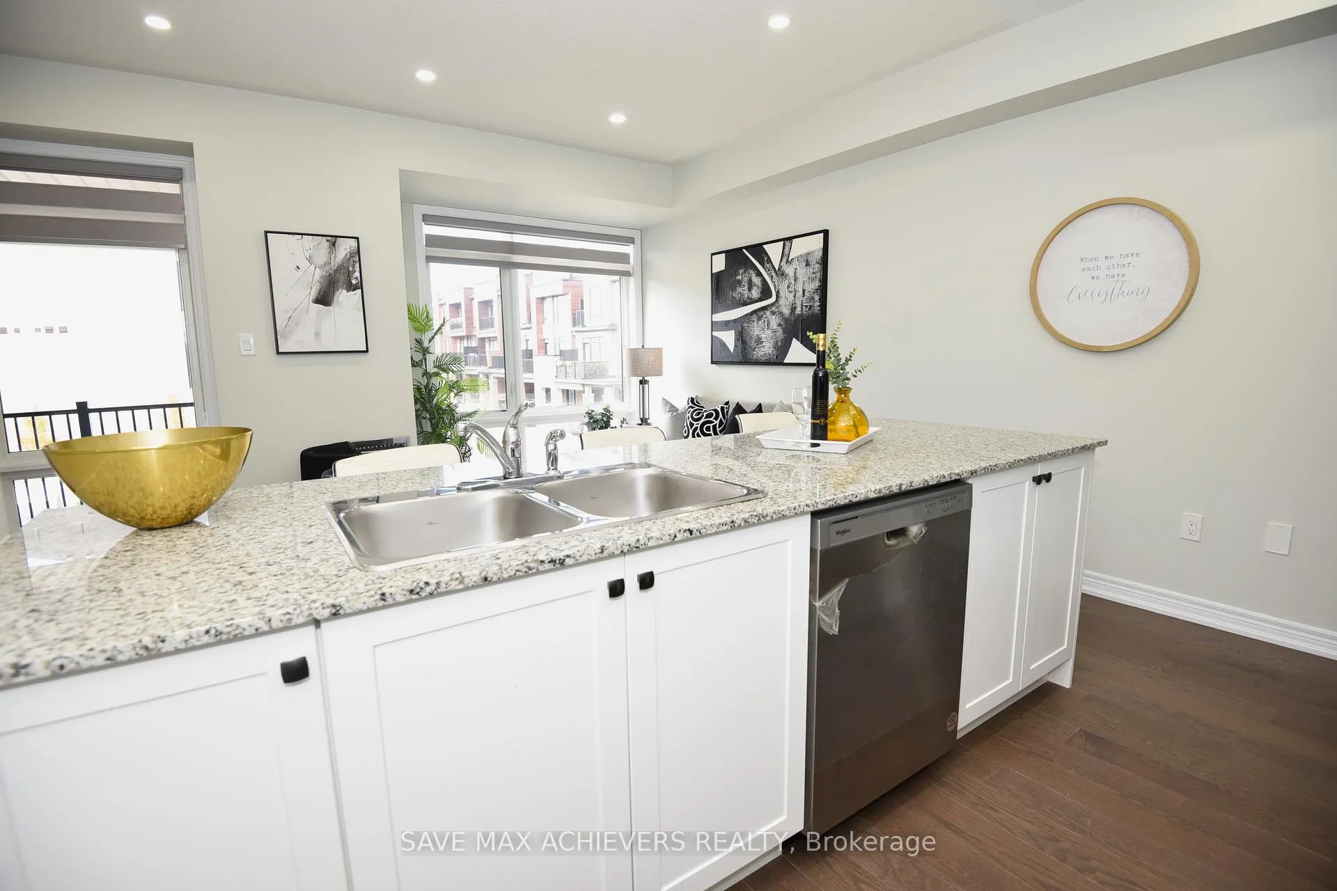 Photo 14 of 440 Salem Road S, Ajax, South East — HOMEH