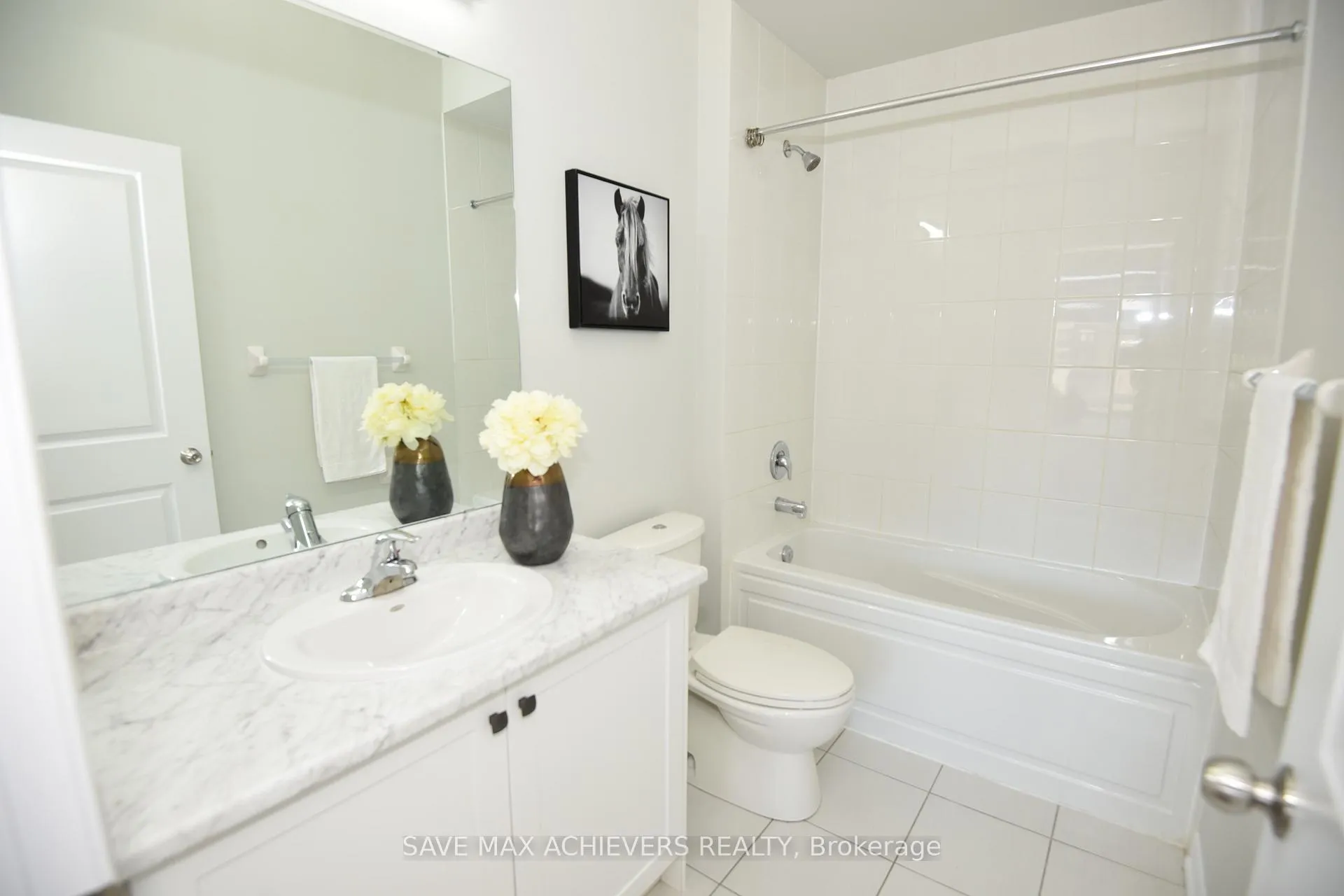 Photo 30 of 440 Salem Road S, Ajax, South East — HOMEH