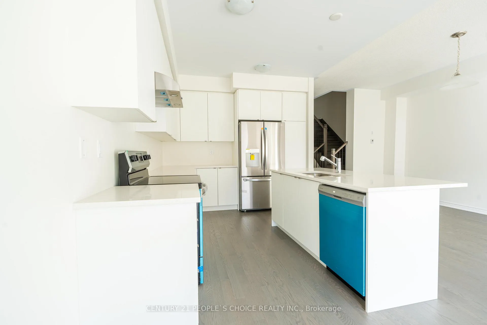 Photo 10 of 60 Velvet Drive, Whitby, Rural Whitby — HOMEH
