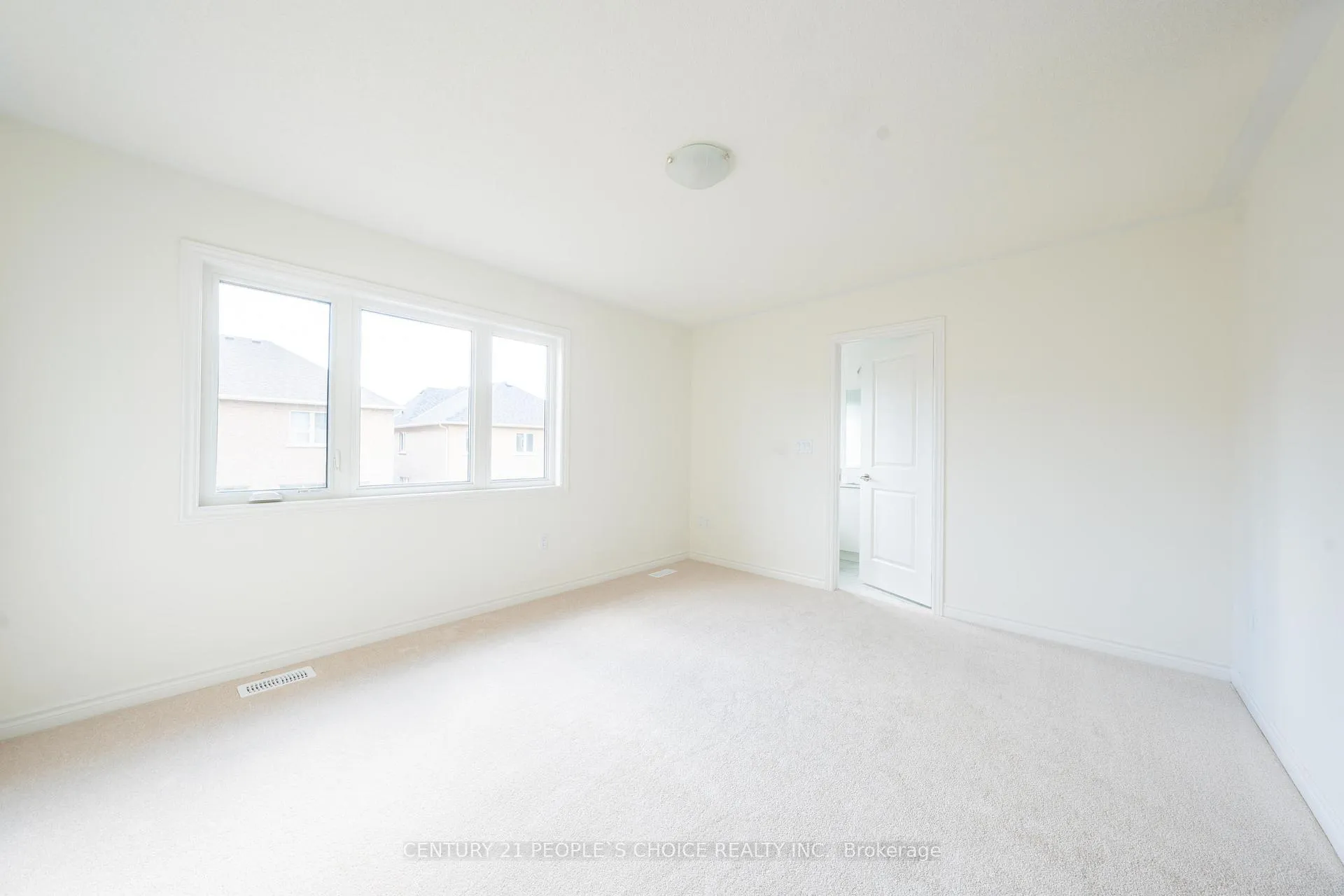 Photo 16 of 60 Velvet Drive, Whitby, Rural Whitby — HOMEH