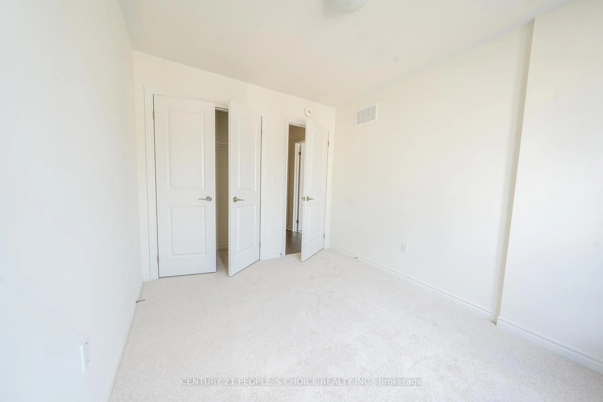 Photo 25 of 60 Velvet Drive, Whitby, Rural Whitby — HOMEH