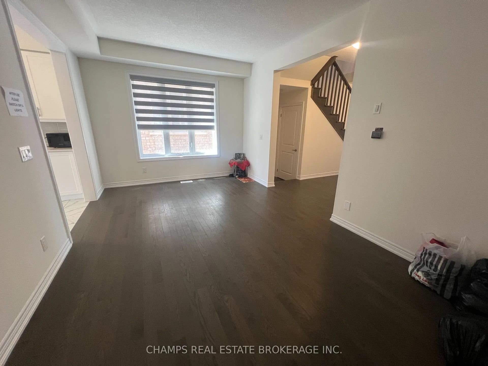Photo 3 of 110 Broadacre Drive, Kitchener — HOMEH