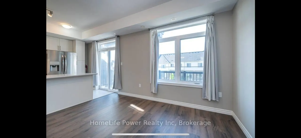 Photo 6 of 10 Wheat Lane, Kitchener — HOMEH