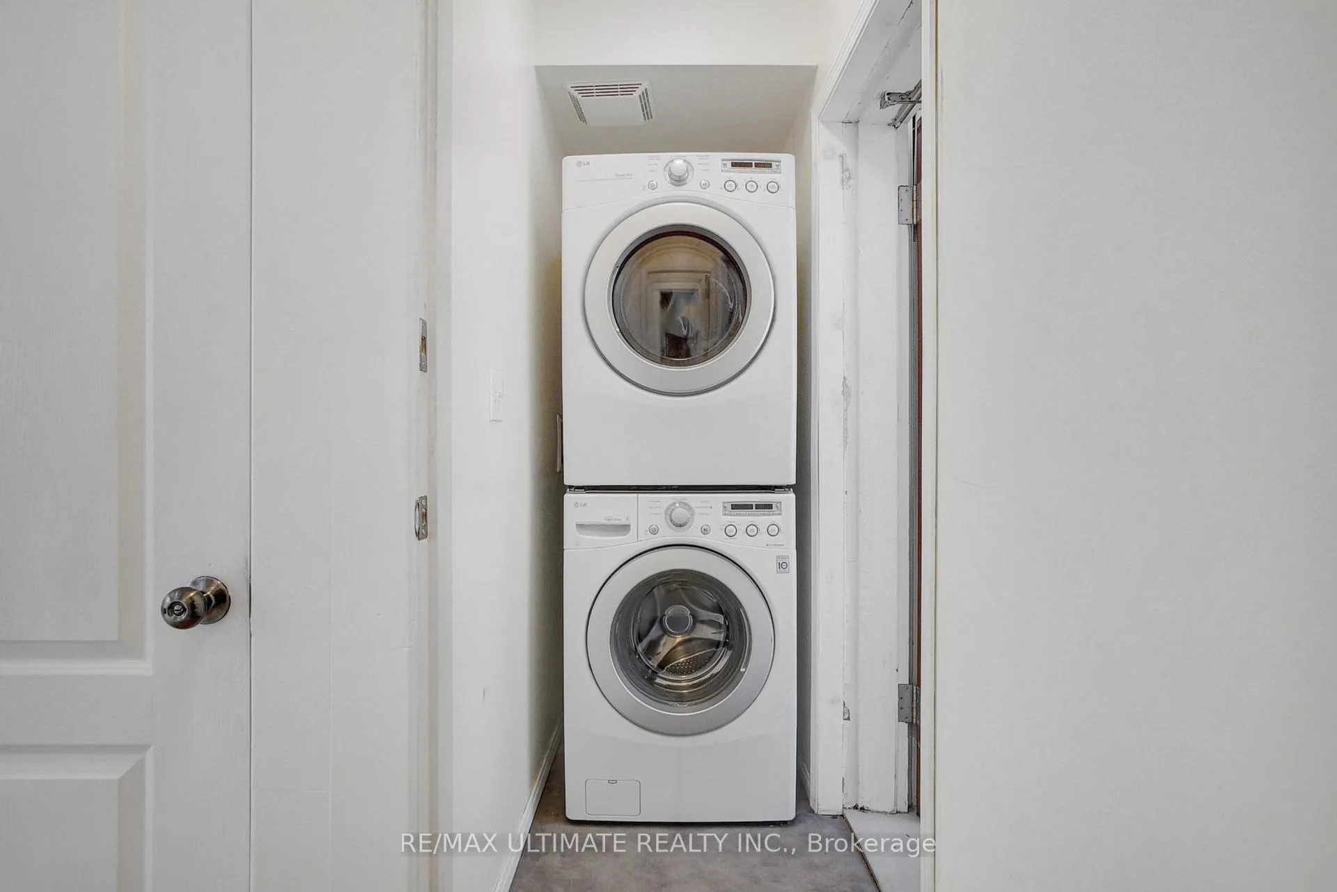 Photo 17 of Unit 1, 67 Moore Avenue, Kitchener — HOMEH