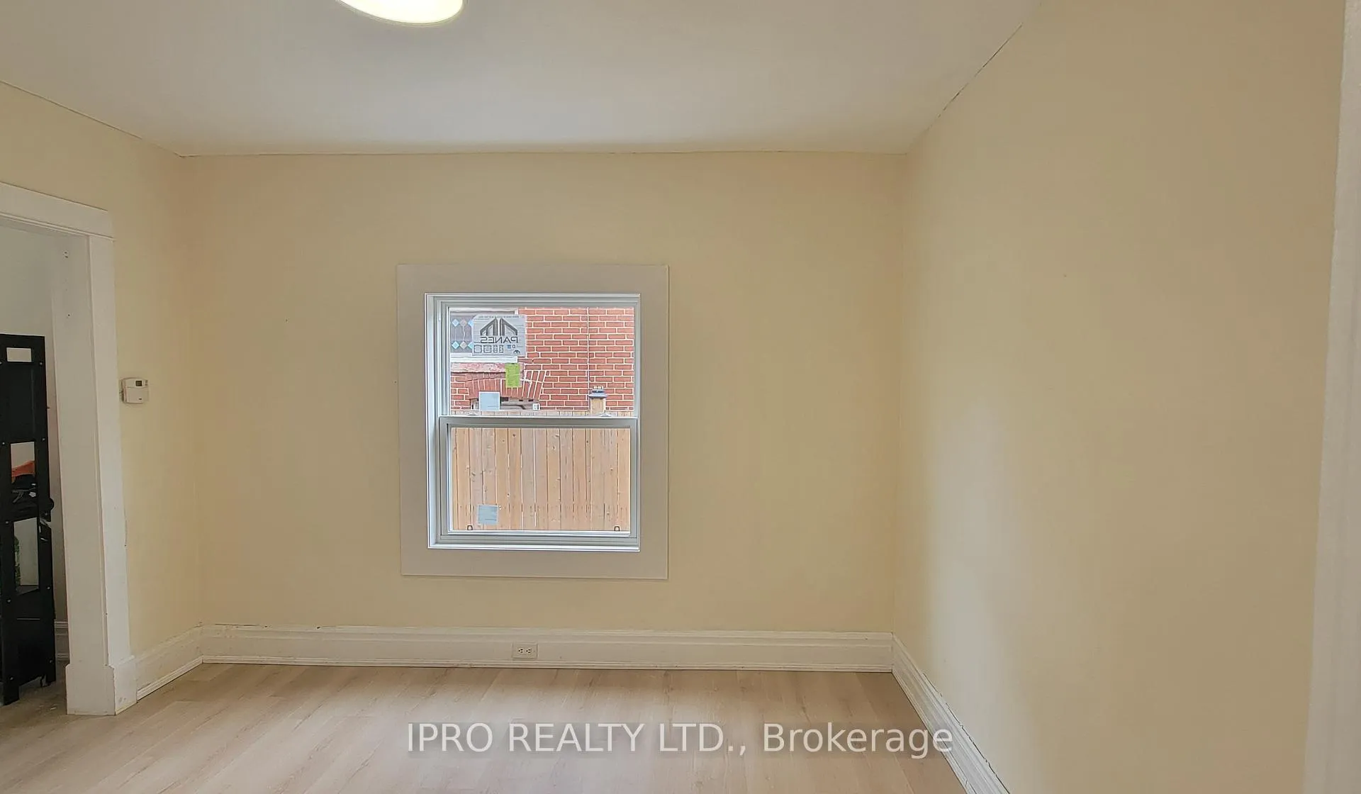 Photo 4 of Unit ROOM, 4869 Second Avenue, Niagara Falls, Cherrywood — HOMEH