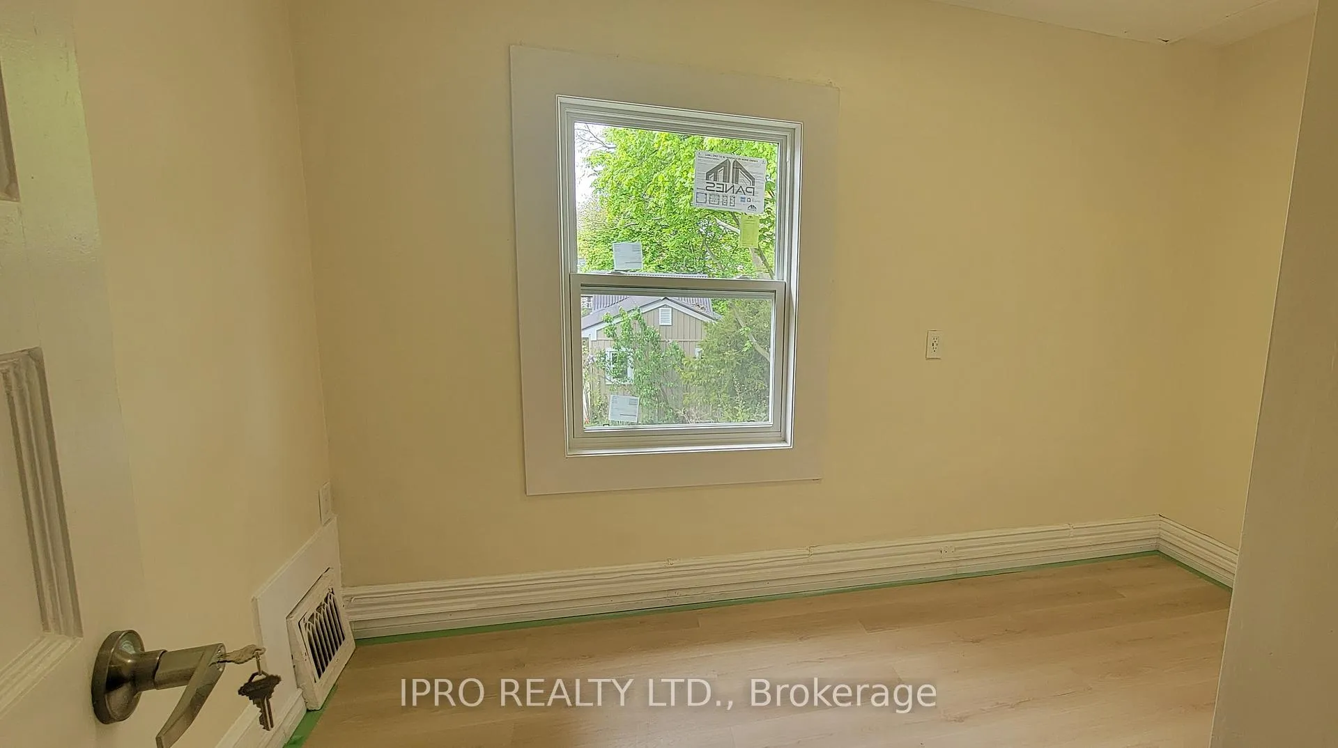 Photo 7 of Unit ROOM, 4869 Second Avenue, Niagara Falls, Cherrywood — HOMEH