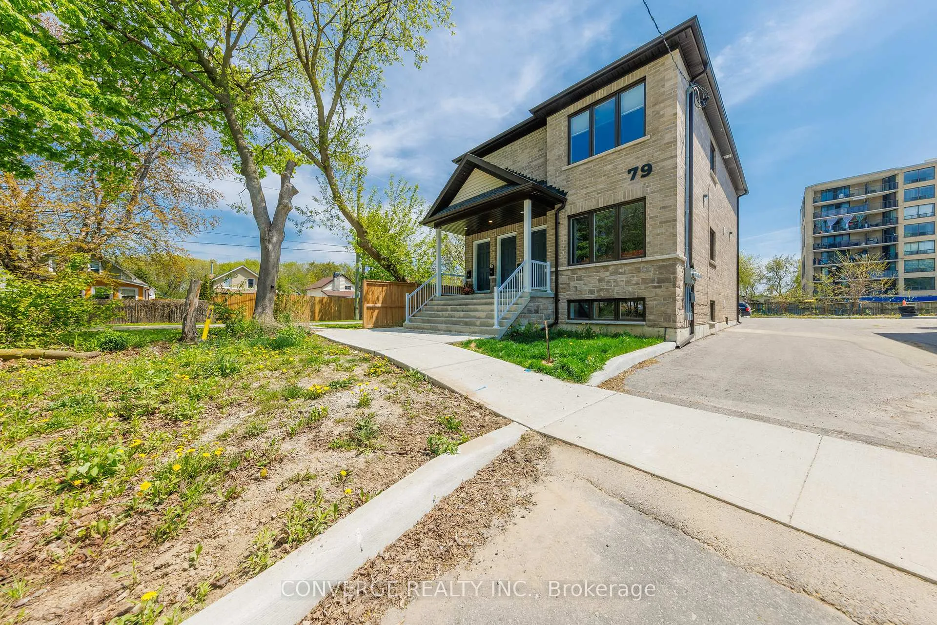 Photo 2 of Unit 3, 79 Hogarth Street, Oshawa, Central — HOMEH