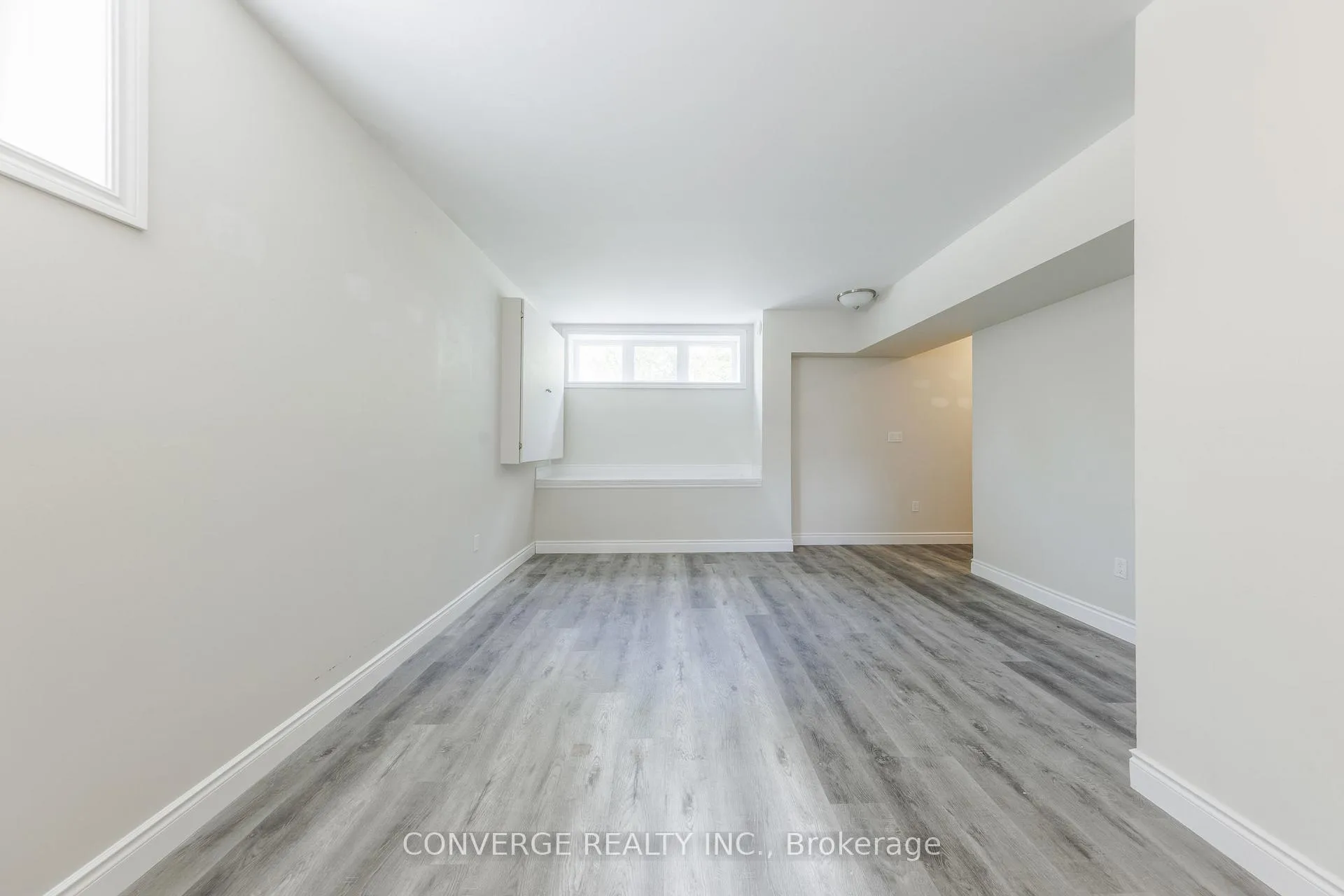 Photo 4 of Unit 3, 79 Hogarth Street, Oshawa, Central — HOMEH