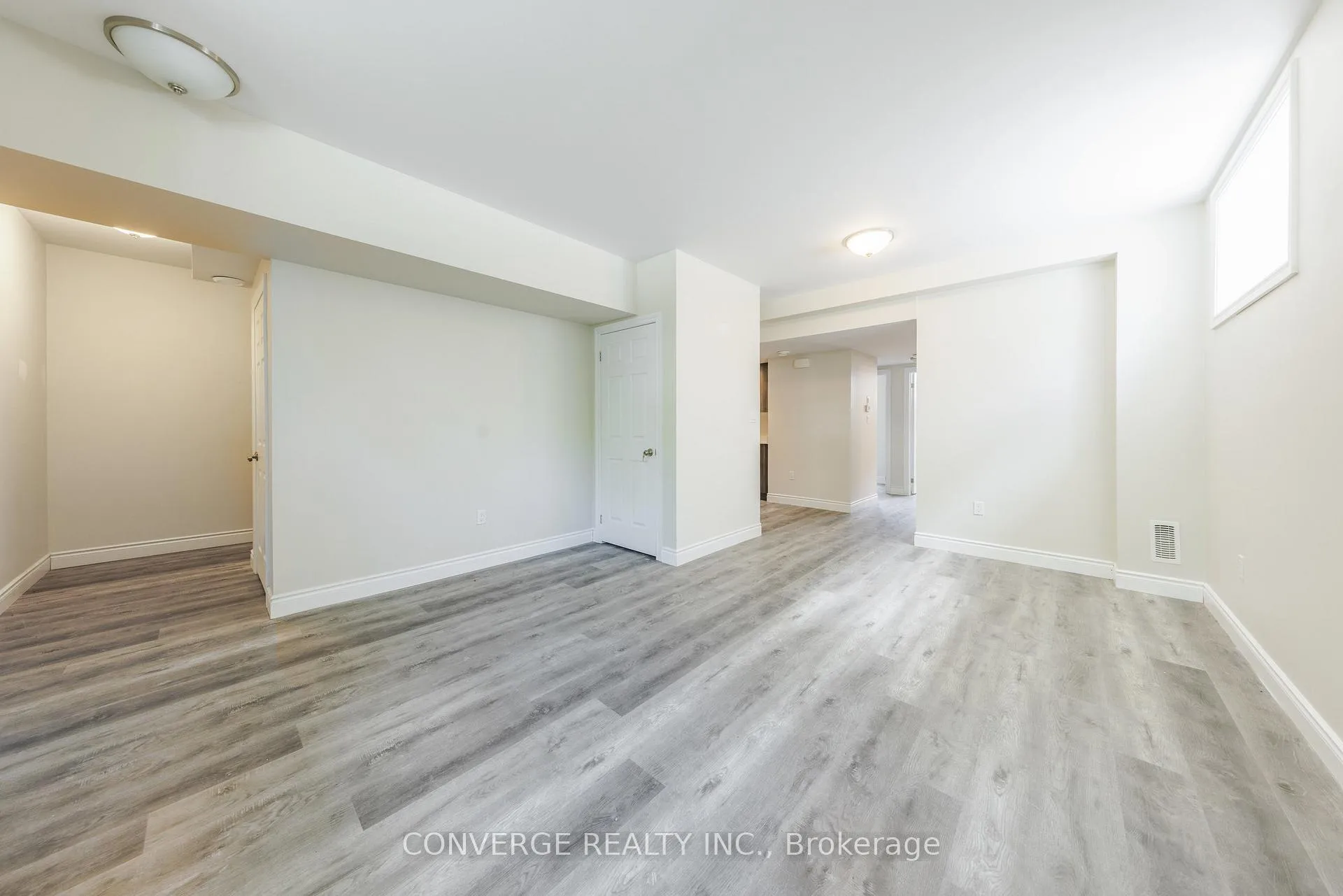 Photo 5 of Unit 3, 79 Hogarth Street, Oshawa, Central — HOMEH