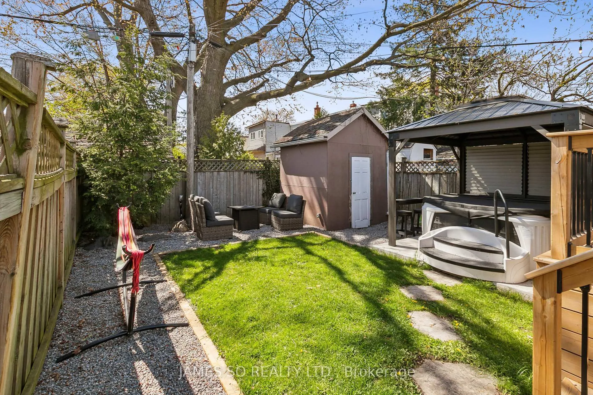 Photo 22 of 112 Woodmount Avenue, Toronto, Danforth Village-East York — HOMEH
