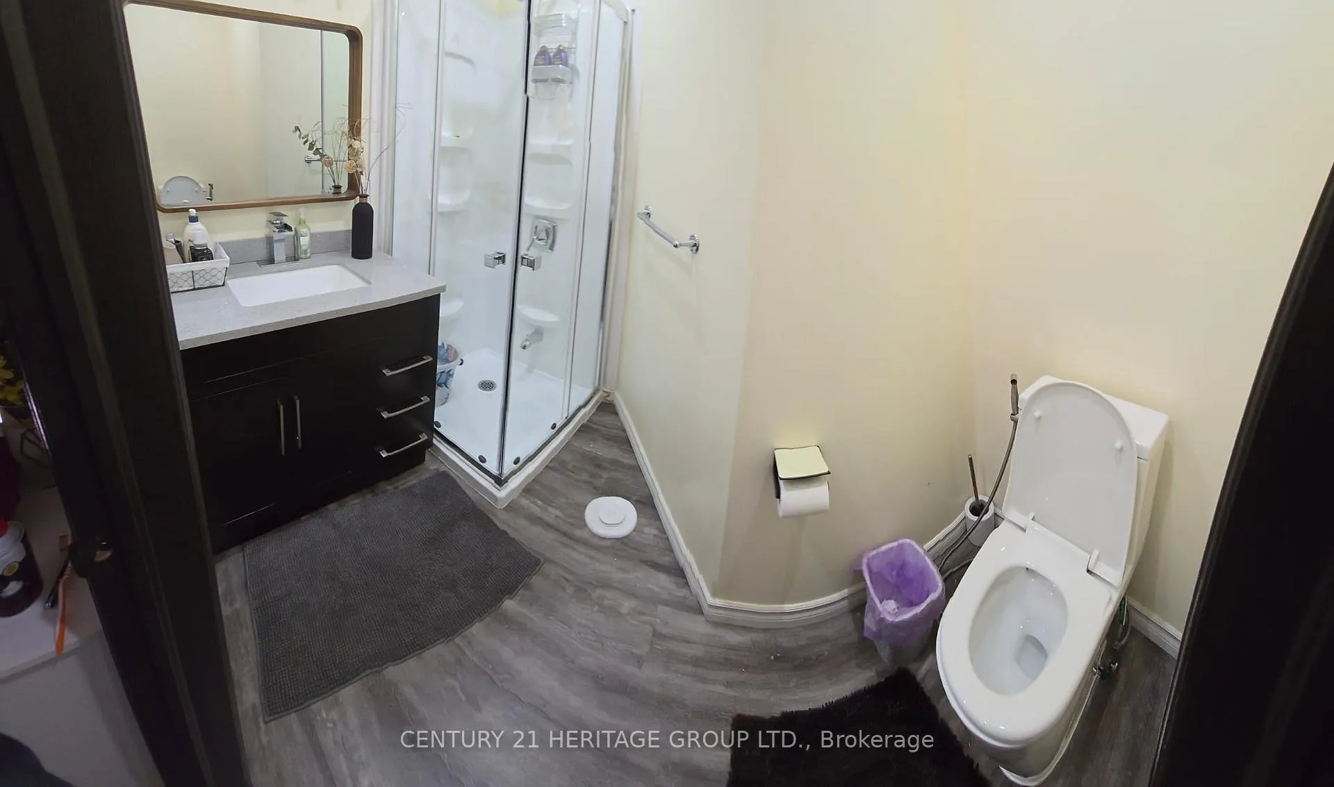 Photo 15 of 142 Hialeah Crescent, Whitby, Blue Grass Meadows — HOMEH