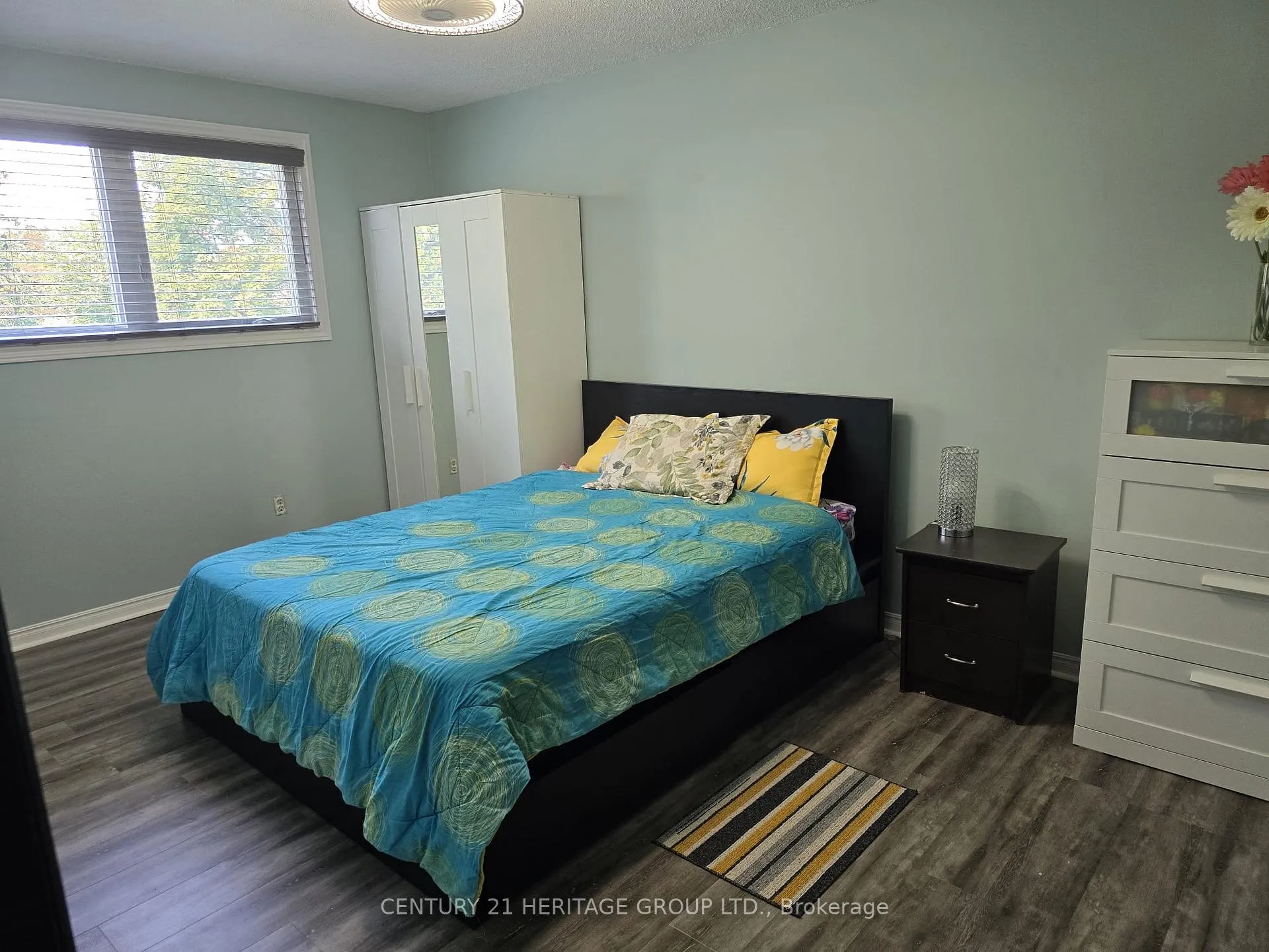 Photo 18 of 142 Hialeah Crescent, Whitby, Blue Grass Meadows — HOMEH