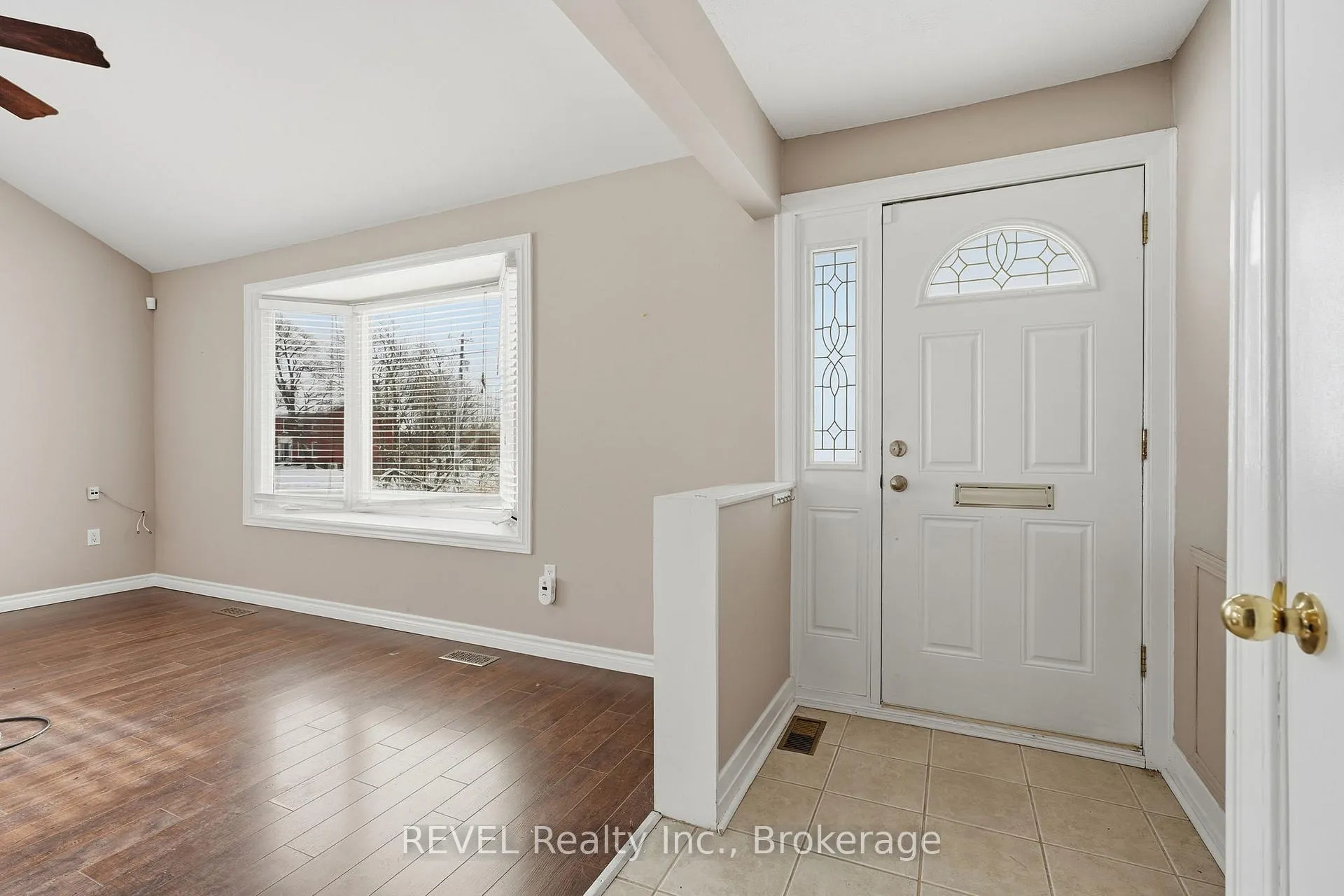 Photo 9 of 1098 Beaverdams Road, Thorold, Rolling Meadows — HOMEH