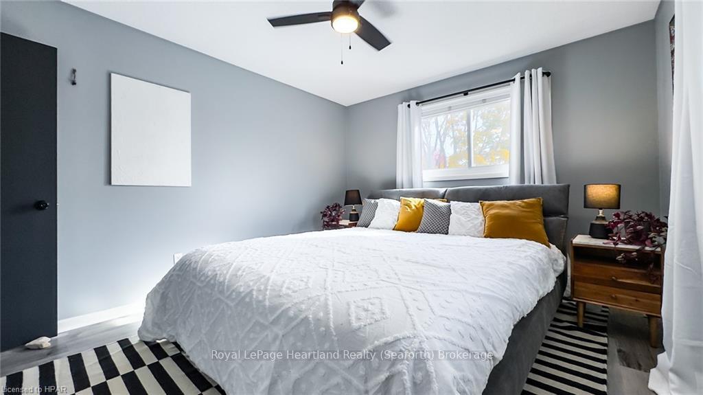 Photo 24 of 138 Sunset Drive, Goderich, Goderich (Town) — HOMEH