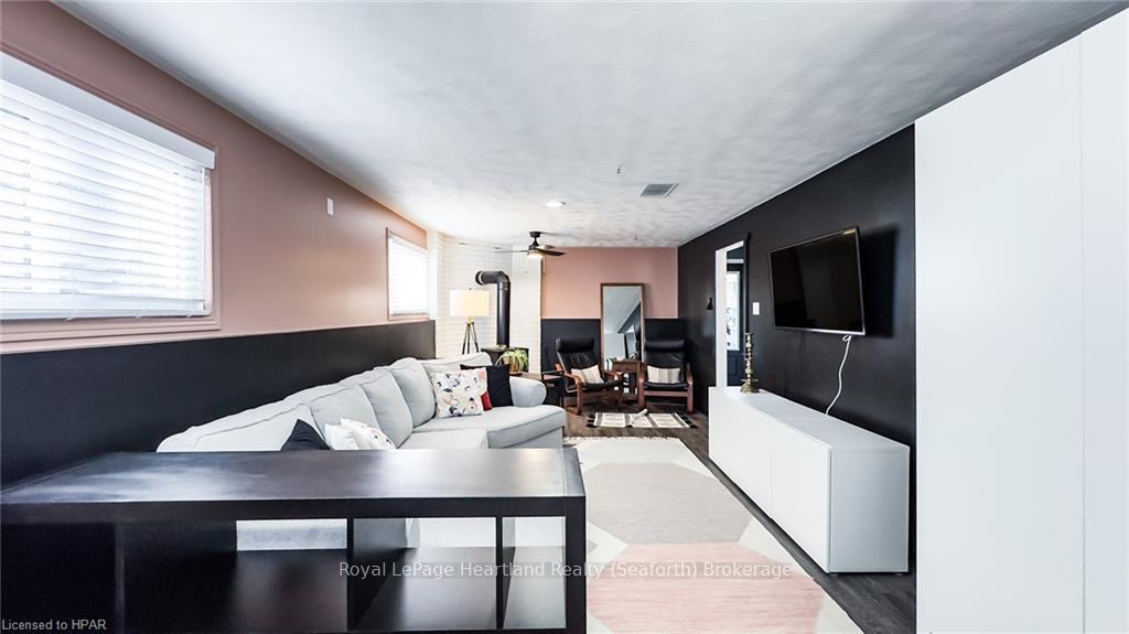 Photo 30 of 138 Sunset Drive, Goderich, Goderich (Town) — HOMEH
